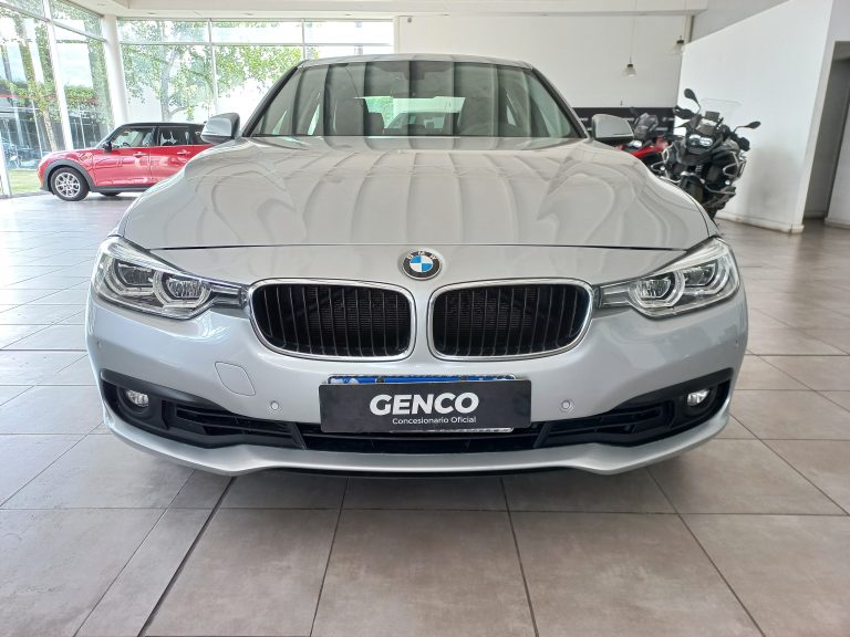 BMW 320I (2)