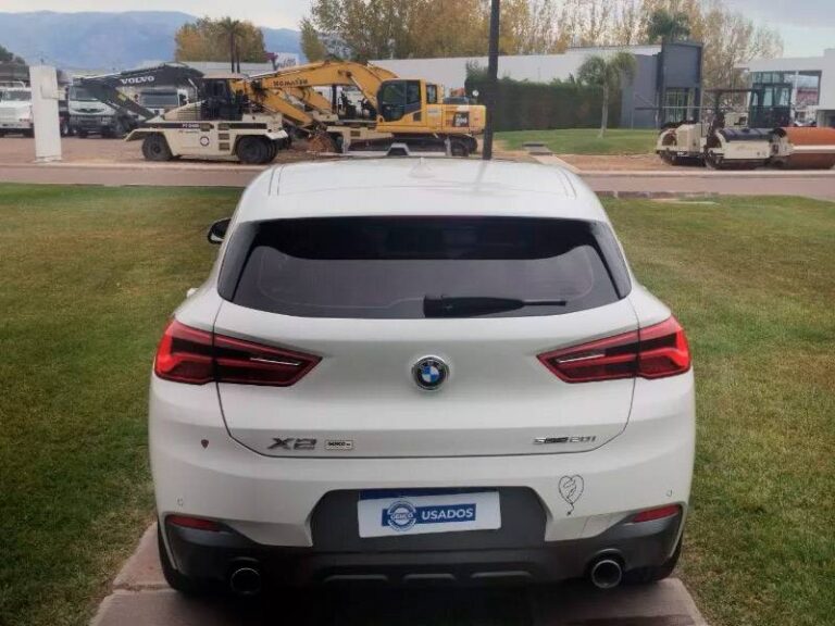 BMW-X2-05